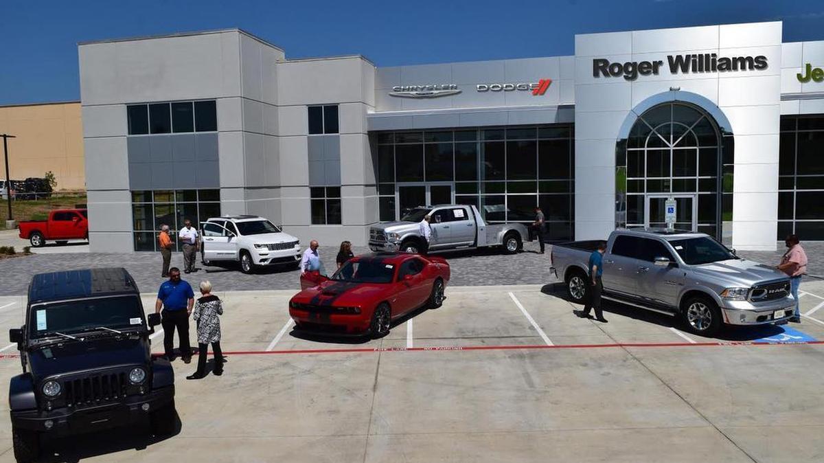 One of U.S. Rep. Roger Williams’ cornerstones of a tax overhaul involves keeping an accounting practice that helps out car dealers like himself.
