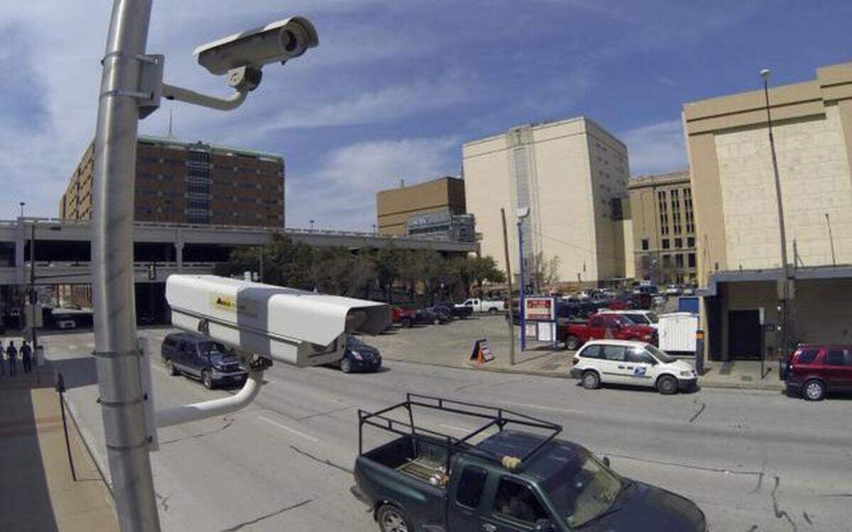 
A red light camera at West Weatherford Street and Houston Street in downtown Fort Worth.
