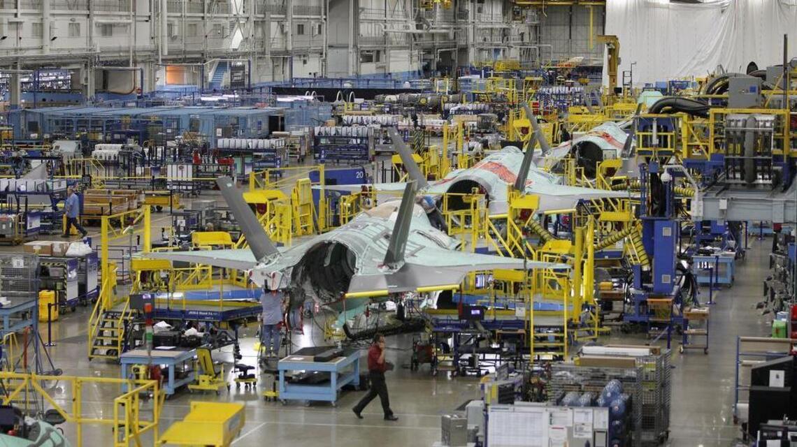 Lockheed Martin won’t allow every employee wear N95 masks despite coronavirus cases. Why?