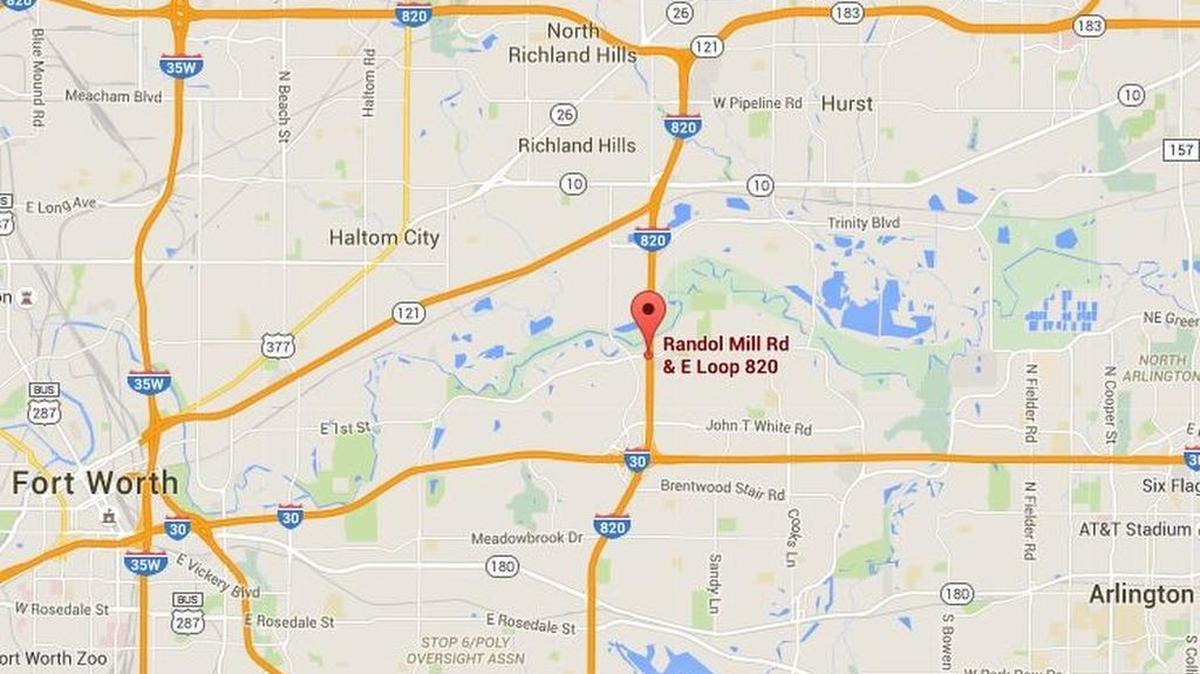 Police found a man dead in a car near Loop 820 and Randol Mill Road early Wednesday.