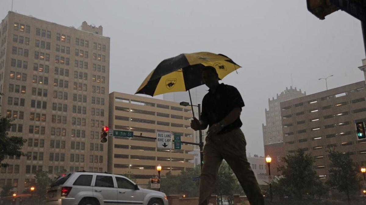Wet weather could cause downtown workers to need their umbrellas next week.