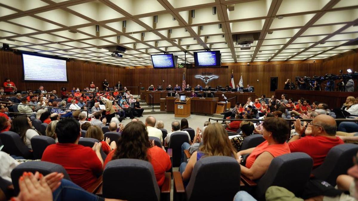 The Fort Worth City Council.