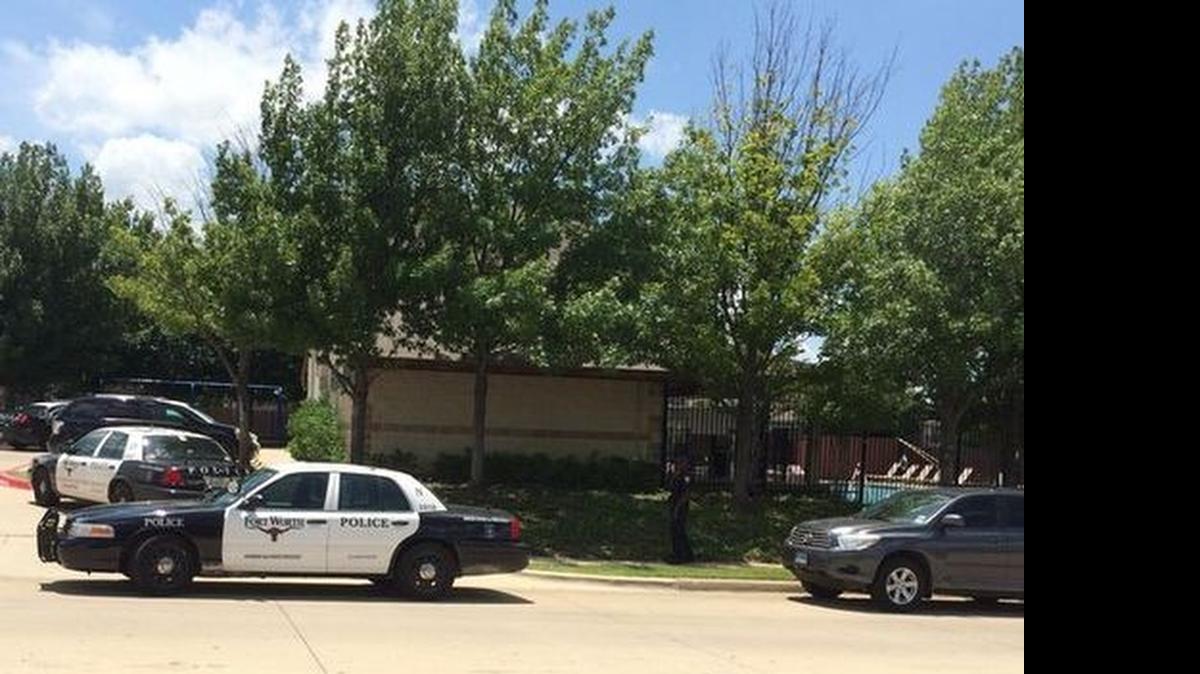 
Fort Worth police respond to a drowning call in the 6000 block of Grand Champion Boulevard Wednesday. 
