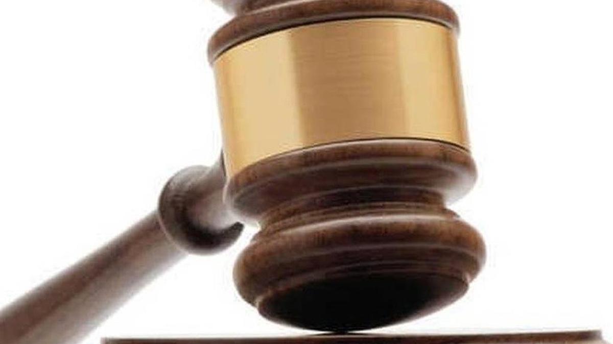 A former Bureau of Prisons worker in Fort Worth has pleaded guilty to the sex abuse of inmate.