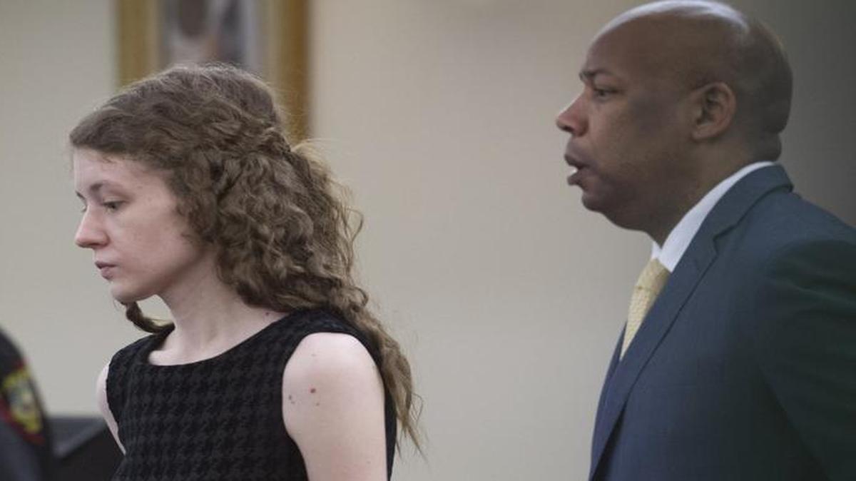 Carter Carol Cervantez, 27, enters court on Tuesday, May 17, 2016, with defense attorneys Steve Gordon, right, and Bill Ray, not pictured.
