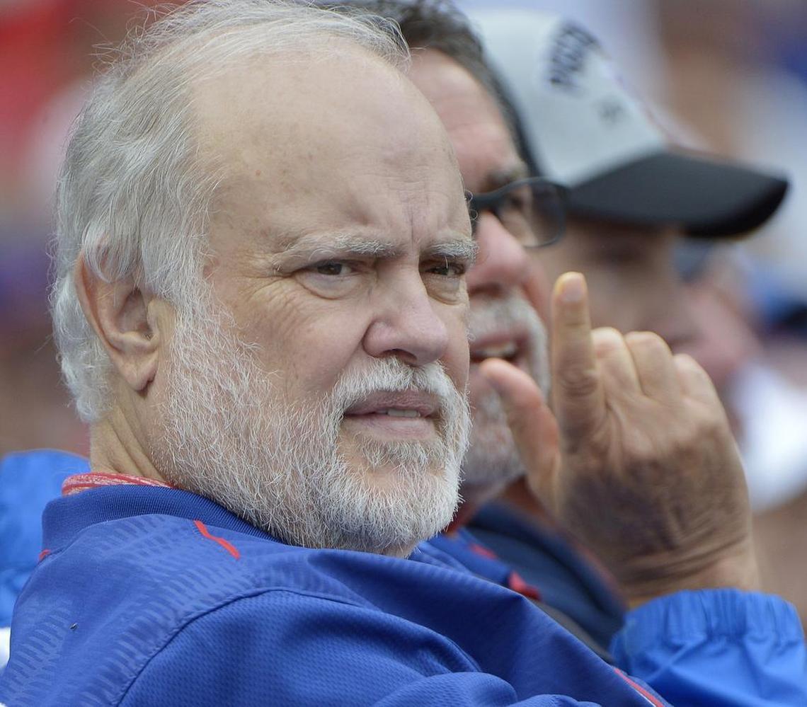 Bob R. Simpson, co-owner of the Texas Rangers, is seeking an annulment of his marriage to his wife, Janice.