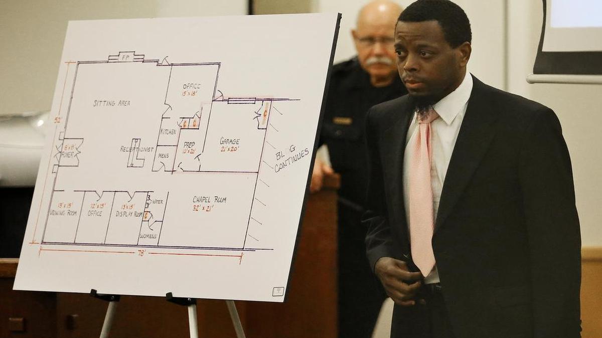 
Dondre Johnson was sentenced to two years in state jail on Thursday, Sept. 24, for stealing money from clients who believed they were paying to have loved ones’ bodies cremated.
