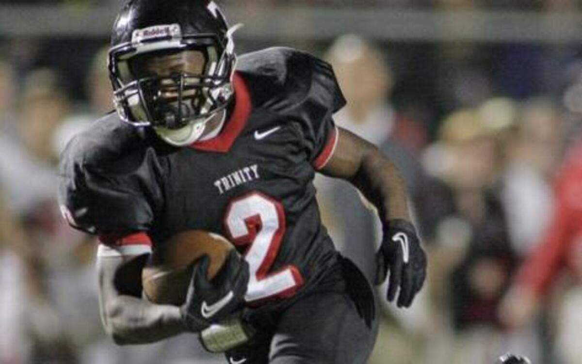 
Terrence Tusan is named as a suspect in a Denton robbery.
