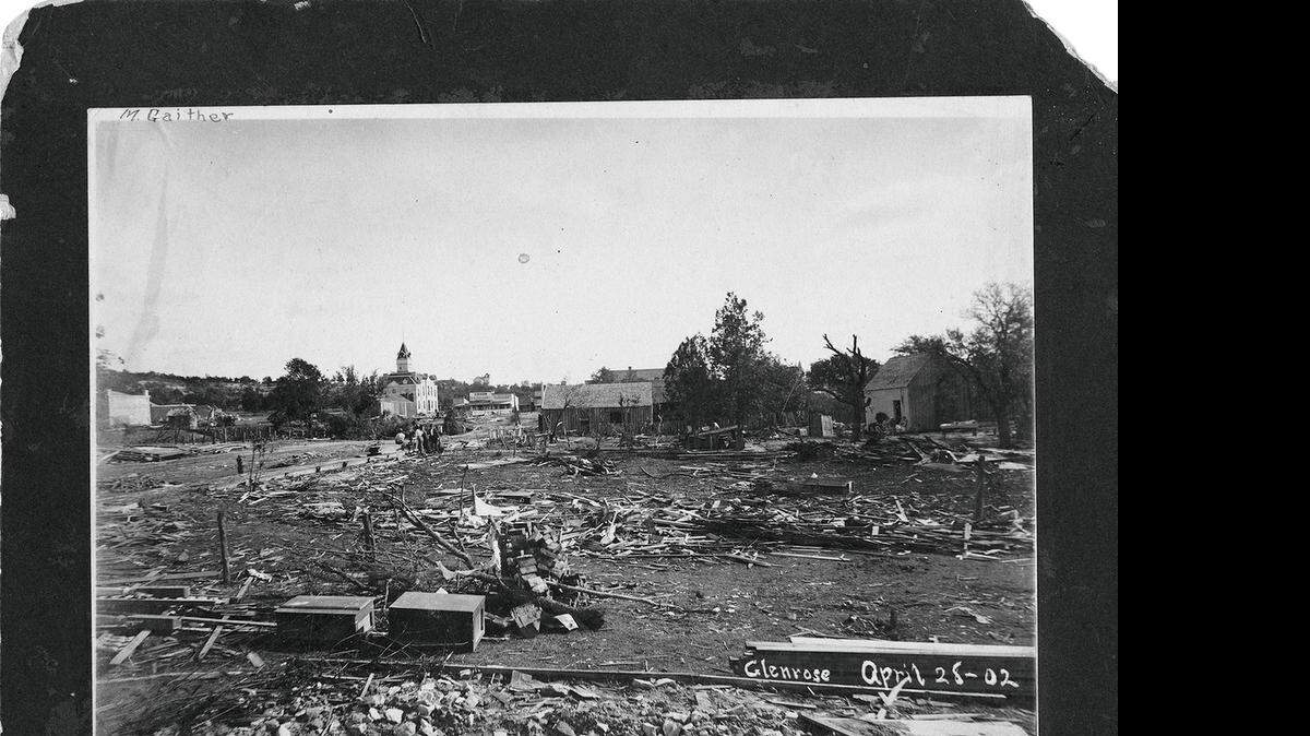 Tornado aftermath, Glen Rose, TX; Somervell County courthouse standing in background, 04/28/1902