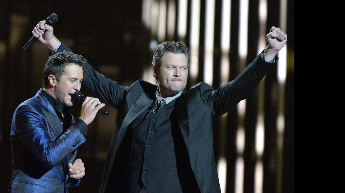 
Luke Bryan and Blake Shelton at The 50th Annual Academy of Country Music Awards at AT&T Stadium in Arlington, TX, Sunday, April 19, 2015.
