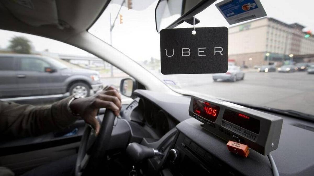 An Uber driver took three Chinese business people from DFW Airport to Nashville overnight Sunday in what might be the farthest and longest Uber fare to date.