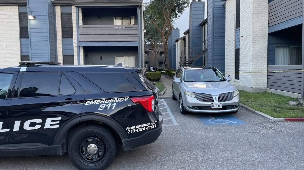 Young children led officers to their dead parents inside a Houston home, police said.