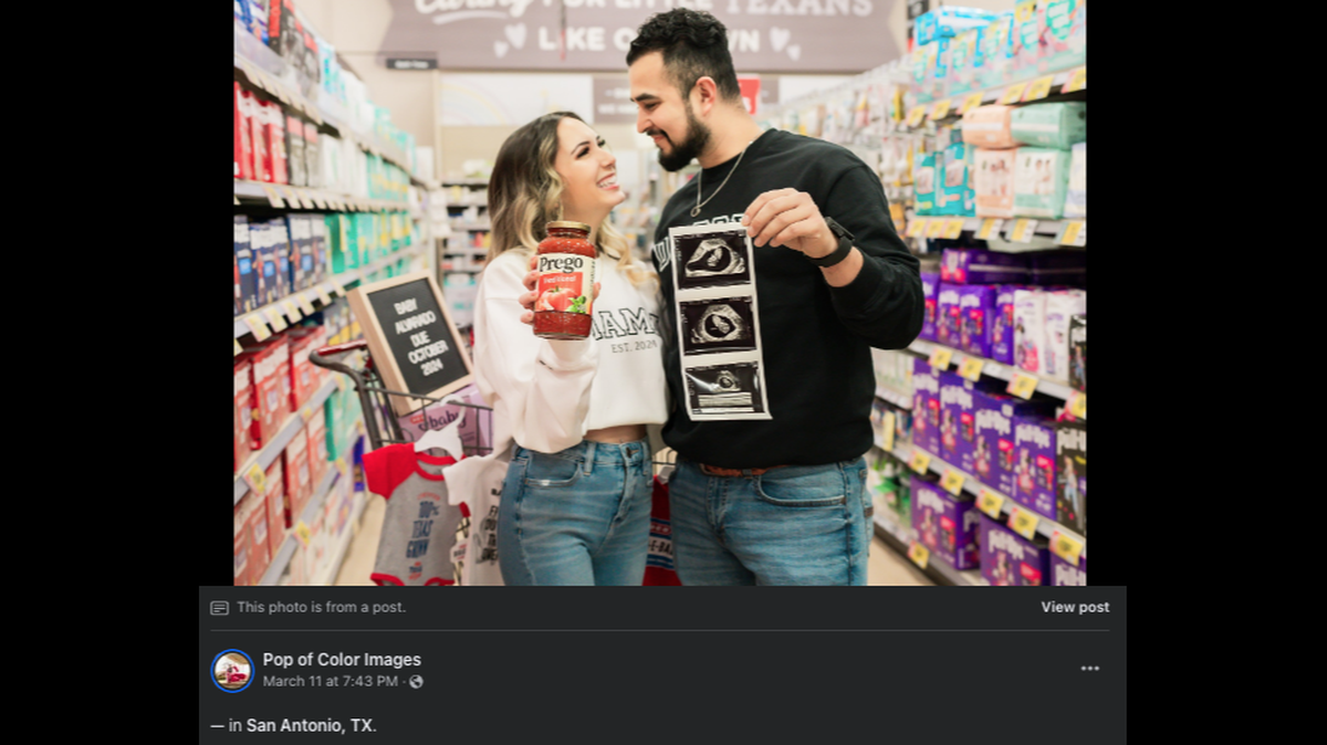 Zoey Medley and Jacob Alvarado announced their pregnancy with an H-E-B-themed photo shoot.