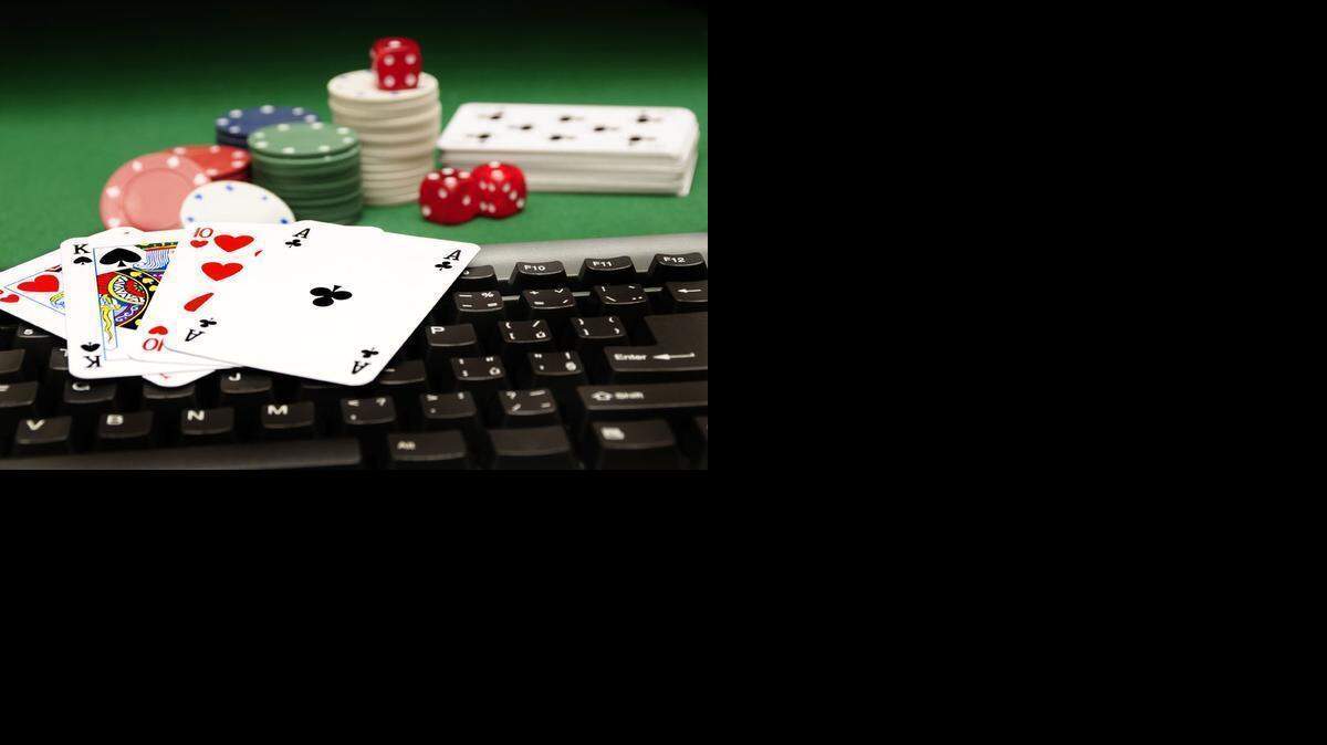 
Online poker is growing in popularity worldwide, becoming a more than $2 billion industry. 
