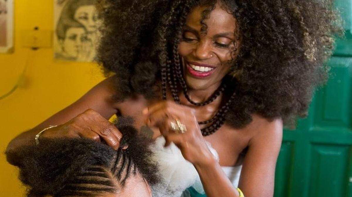
Isis Brantley of Dallas is a hair braider who argued in the Texas Legislature to end state licensing requirements for her profession
