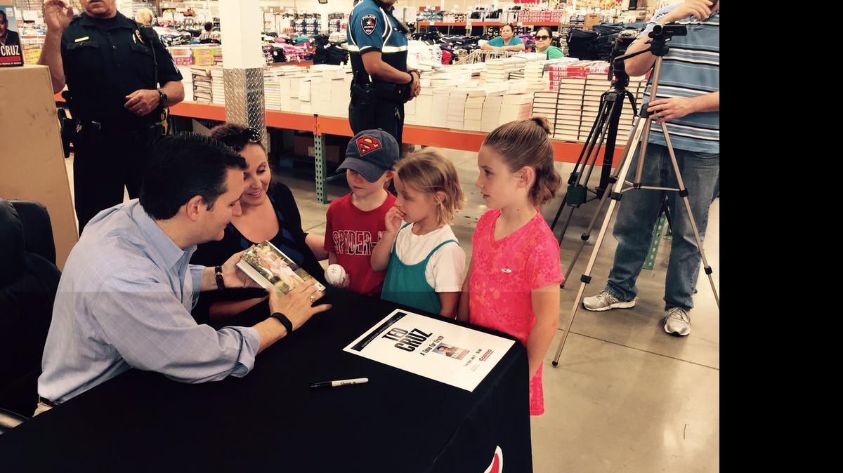 
At a book-signing in Arlington on Thursday, Republican presidential hopeful Ted Cruz said his campaign is riding a “grassroots tsunami reminiscent of what happened in 1980 with the Reagan revolution.”
