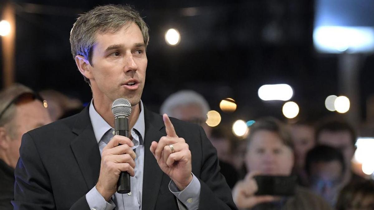 Beto O'Rourke, running for U.S. Senate seat held by Ted Cruz, held a town hall meeting in Fort Worth on Thursday, his second since August.