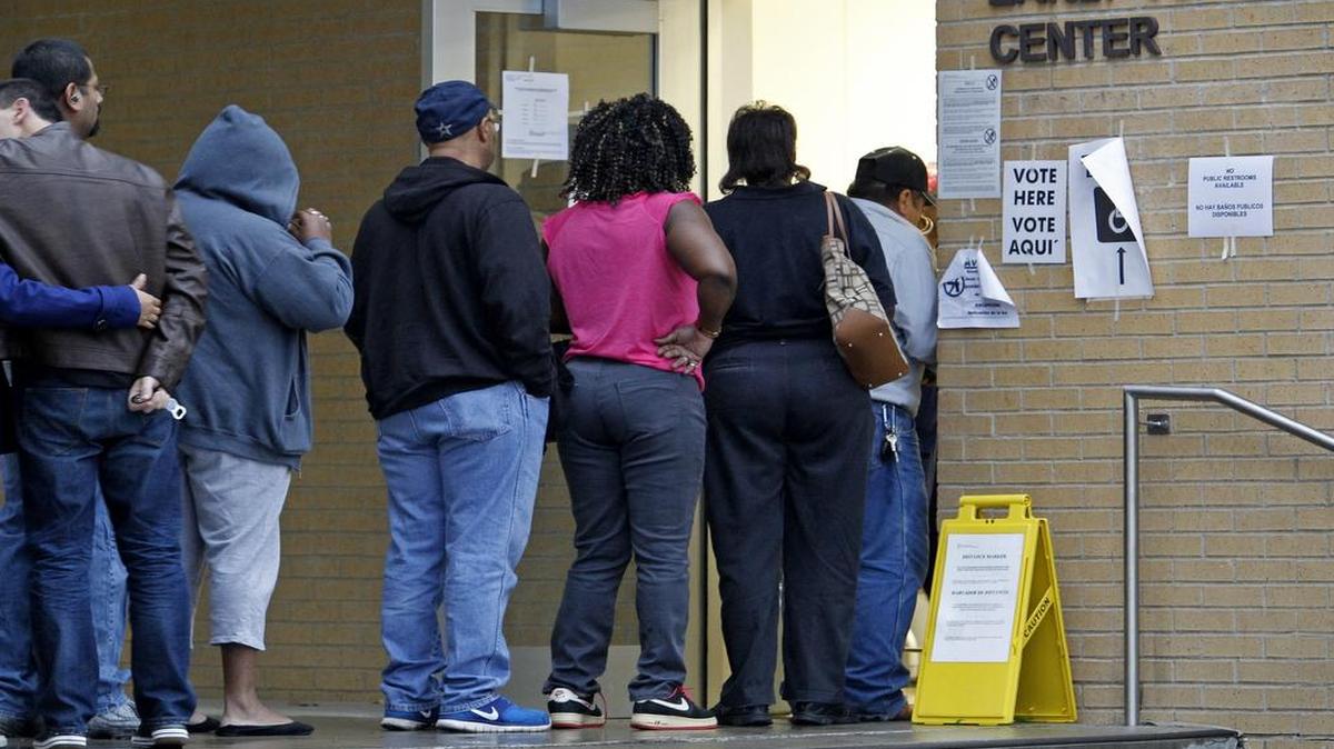 Tarrant County voters turned out to vote in the 2016 presidential election. This was a look at some voters at the Griffin Sub-Courthouse on Miller Avenue.
