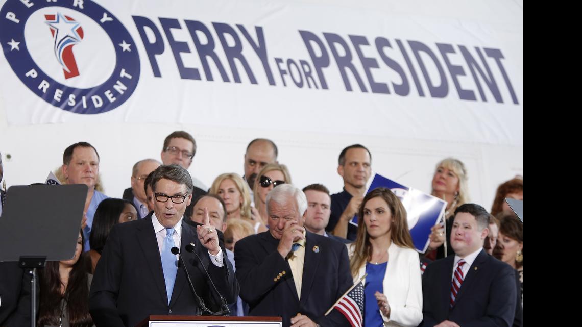 
Former Texas Gov. Rick Perry announces his second presidential bid during a rally at an Addison airport hangar, Thursday, June 4, 2015. 
