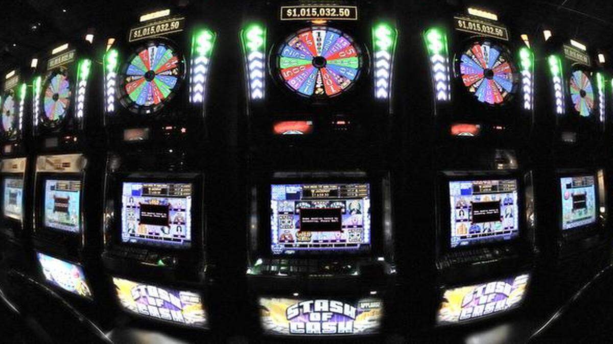 
Some Texas lawmakers have long asked the legislature to consider allowing casinos — perhaps like the WinStar World Casino in Thackerville, Okla., where many Texans like to go — in this state.


