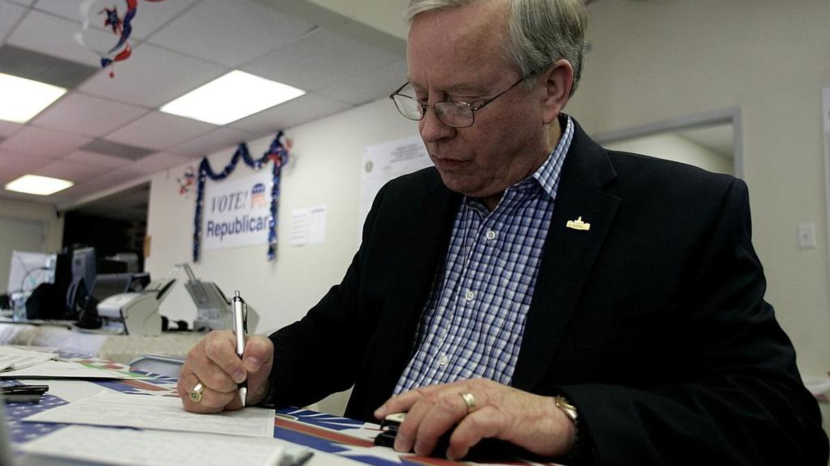 Incumbent Ron Wright filed for Tax Assessor-Collector on the first day of filing at Tarrant County Republican Party headquarters.