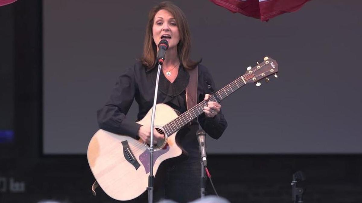 Angela Paxton, wife of Texas Attorney General Ken Paxton, sings “Pistol Packin’ Mama” at a NE Tarrant Tea Party gathering in 2016.