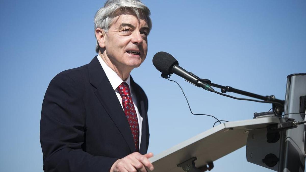 Texas Transportation Commissioner Victor Vandergriff of Arlington acknowledged he’s done non-TxDOT work during agency-funded trips to Austin, and said he plans to reimburse the agency for certain expenses incurred during at least three days of travel.