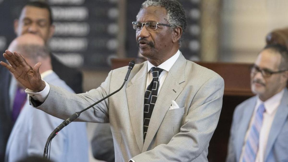 State Rep. Harold Dutton, D-Houston, gives closing arguments on House Bill 122, which would raise the age of criminal responsibility in Texas from 17 to 18. The House passed the bill 92-52 on April 20.
