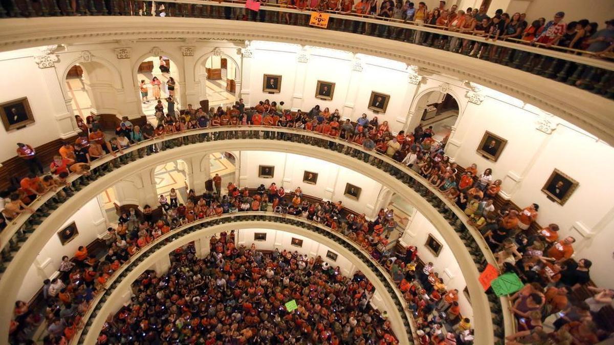 People waited in the Capitol rotunda for news of the vote on the comprehensive abortion bill, after a filibuster led by state Sen. Wendy Davis, on June 25, 2013, in Austin, Texas.