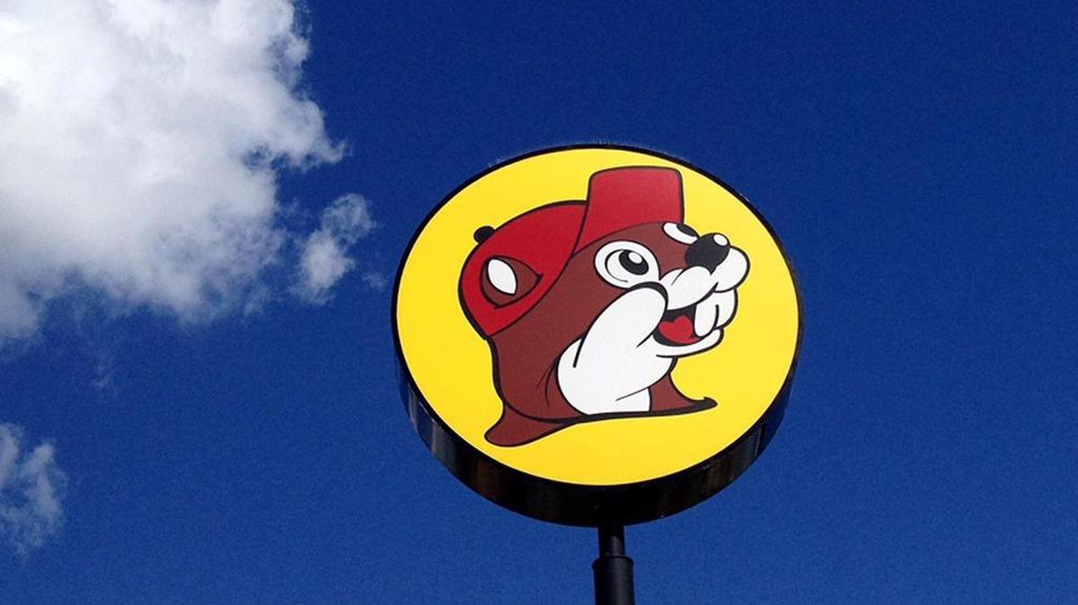 Buc-ee's sign at the New Braunfels location.