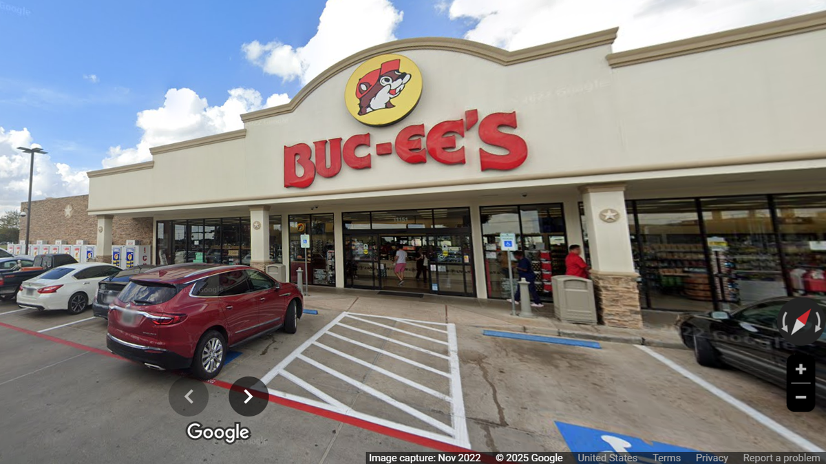 Texas police say three people stole a Buc-ee’s mascot costume from an office in Pearland.