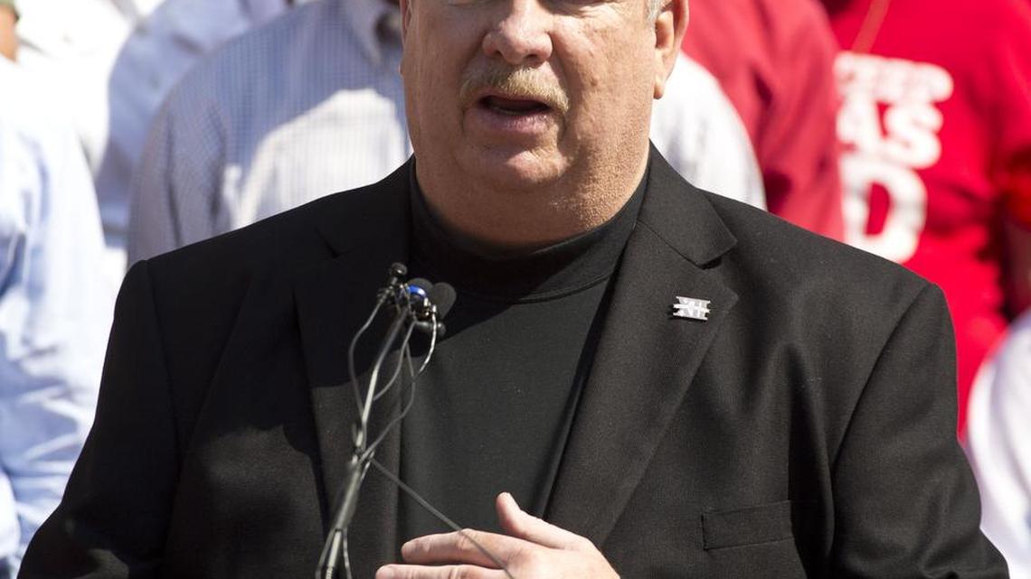 Tarrant County Sheriff Dee Anderson at a 2013 political event in Fort Worth.