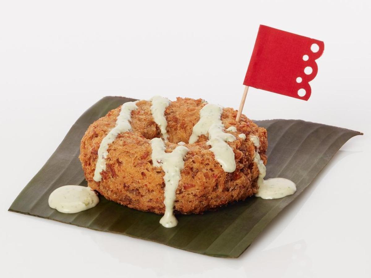 Tamale. Donut.