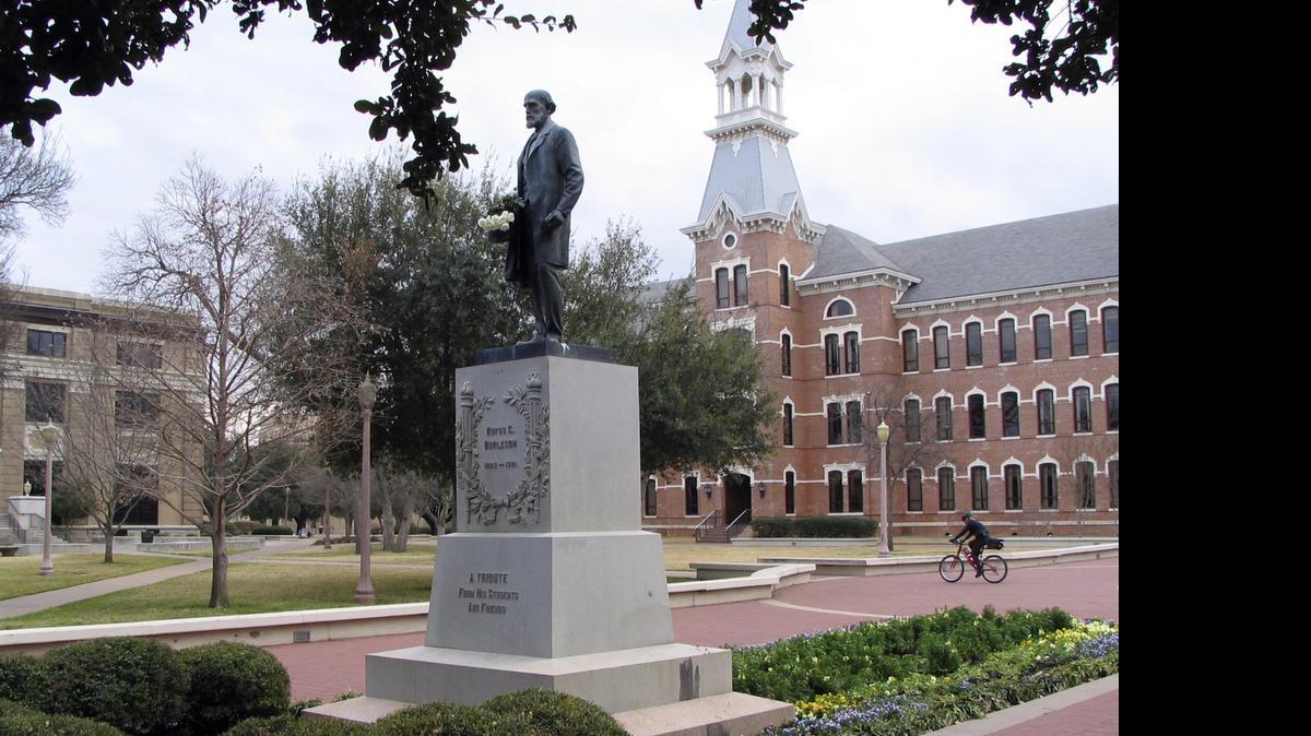 
The center of the campus of Baylor University in Waco. 
