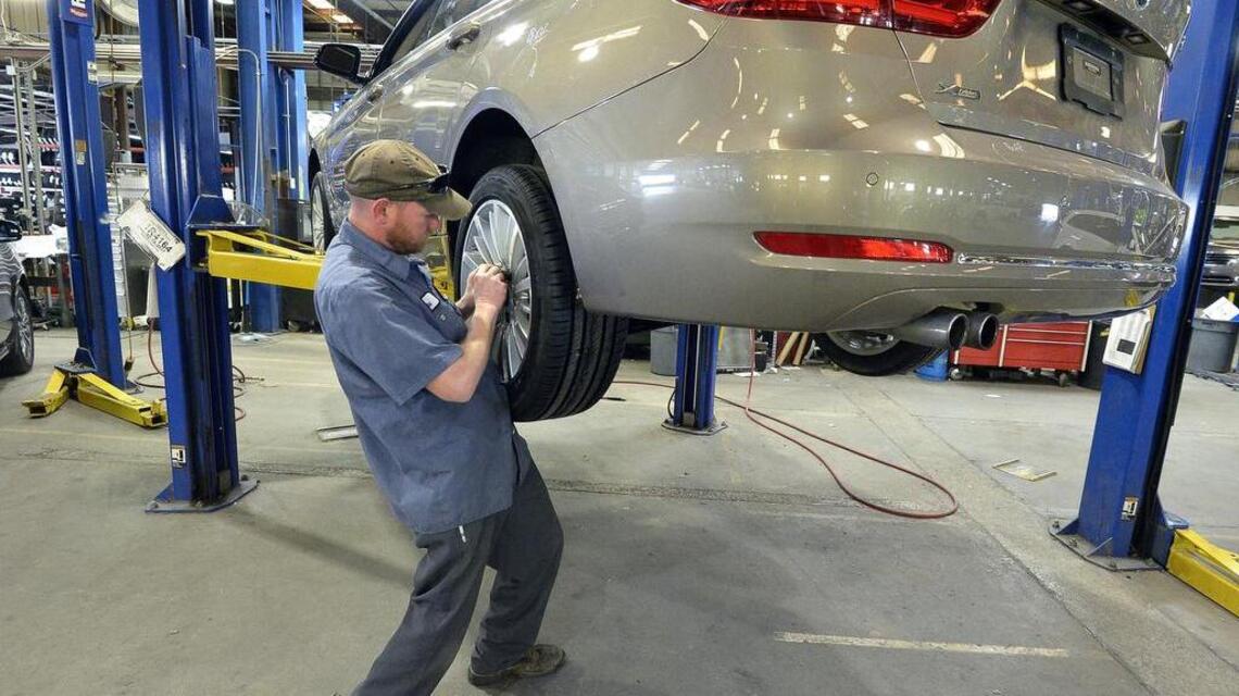Bill to eliminate Texas car inspections heads to Gov. Greg Abbott. When would checks end?