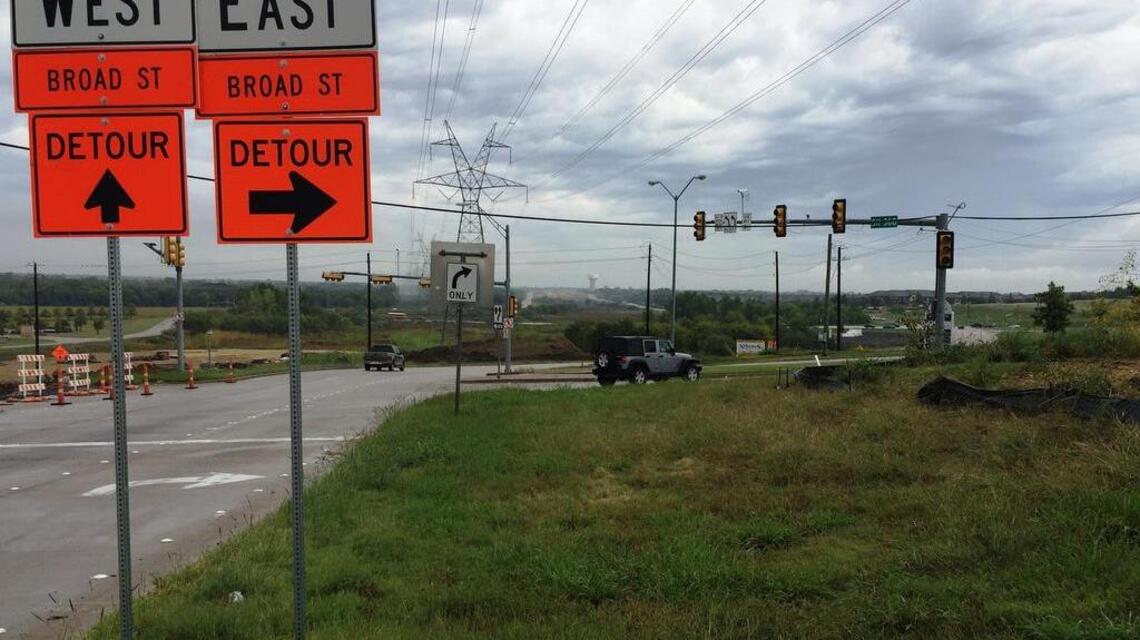 Bill would name portion of Texas 360 after late Senator Chris Harris