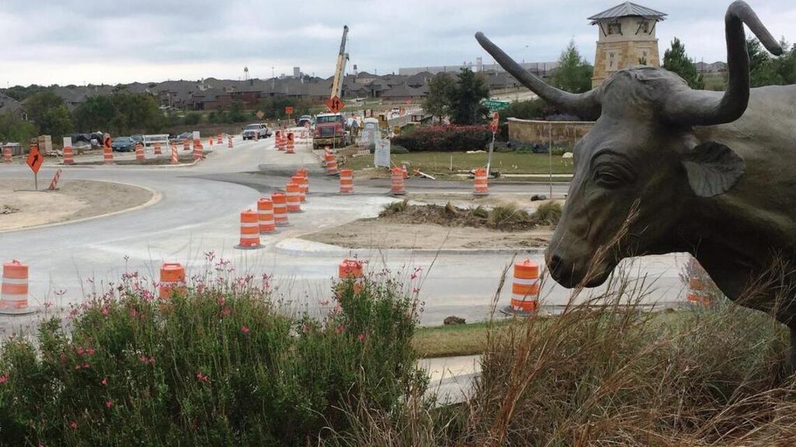 Basswood bridge opens in north Fort Worth, providing relief from I-35W