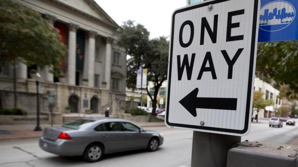 Fort Worth to add signs downtown to address one-way street dangers