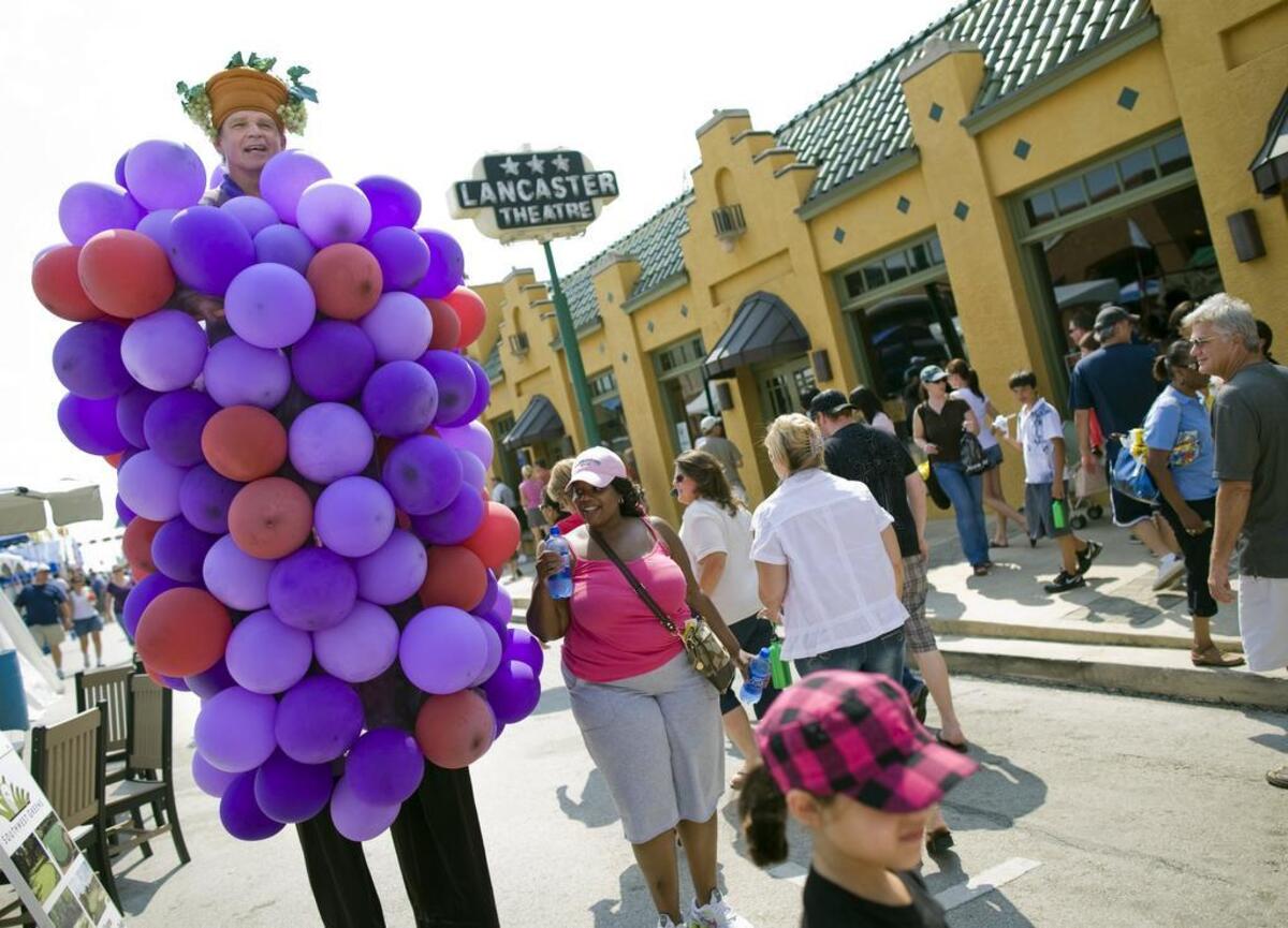 A scene from the Grapefest celebration in Grapevine in 2015.