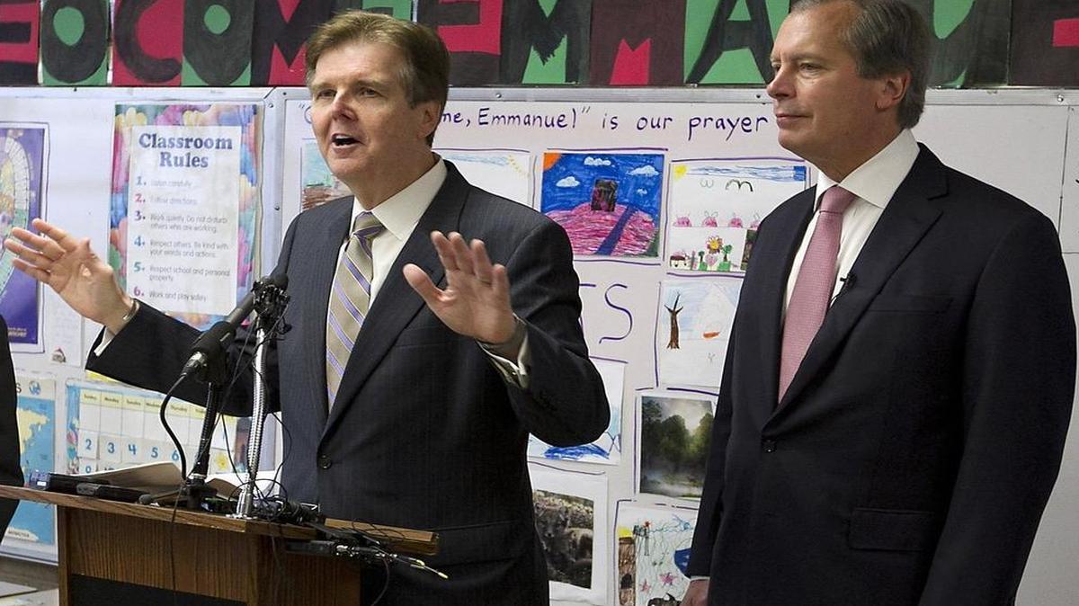 
Lt. Gov. Dan Patrick’s Senate is lagging behind the performance of predecessor David Dewhurst, right in 2012 photo.
