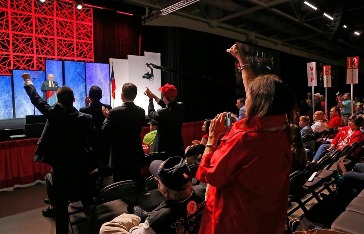 The turnout for U.S. Sen. Jeff Sessions, representing Donald Trump, was thin even in front rows.