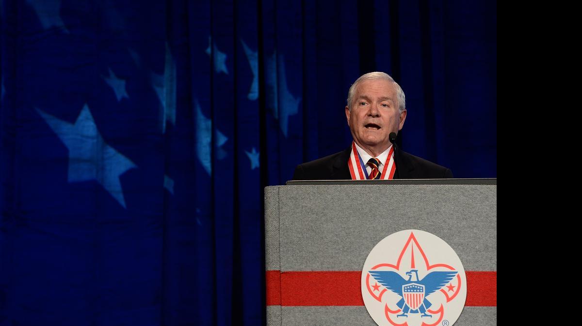 
Robert Gates 
