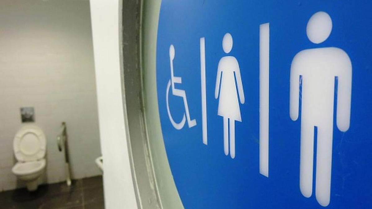 An investigation confirmed sexual misconduct claims against a principal and gym teacher at Banks County Elementary School in Georgia, a report says.