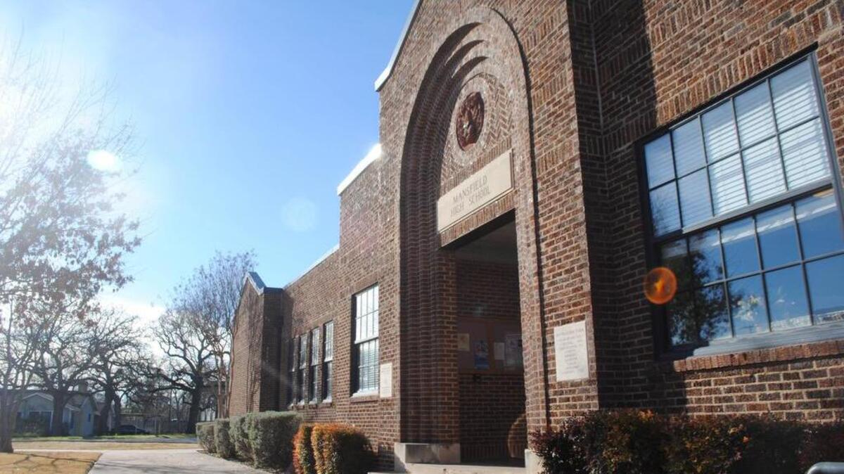 Mansfield school district administration building