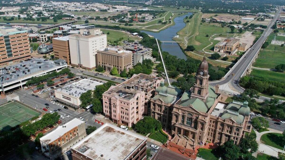 The old Civil Courts Building was next to Tarrant County Courthouse before being demolished. Photo taken June 11, 2013.