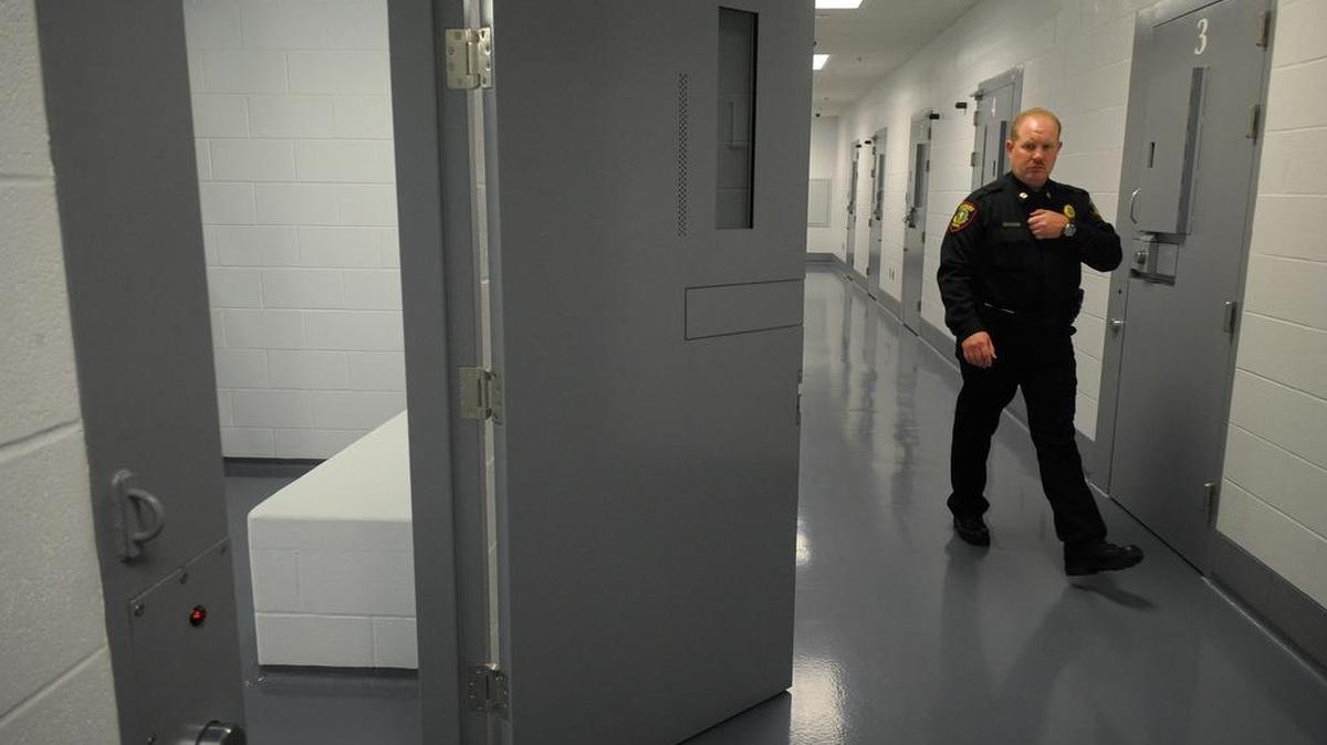 Sheriff deputies gave tours of the Lon Evans Corrections Center, a 444-bed maximum security jail.