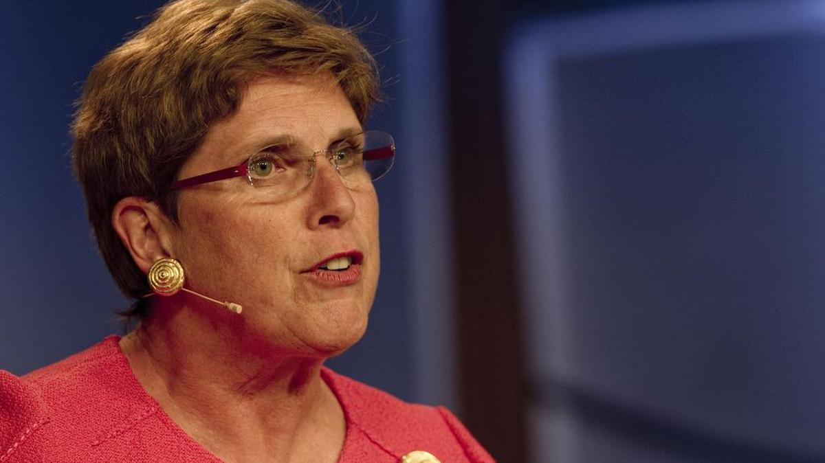 
Cathy Hirt ran for mayor of Fort Worth in 2003 and 2011. 
