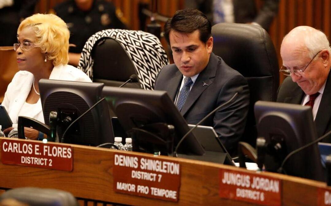 City council members Gyna M. Bivens (Dist. 5), Carlos E. Flores (Dist. 2) and Dennis Shingleton (Dist. 7) during the Fort Worth City Council meeting, Tuesday, Aug. 1, 2017.