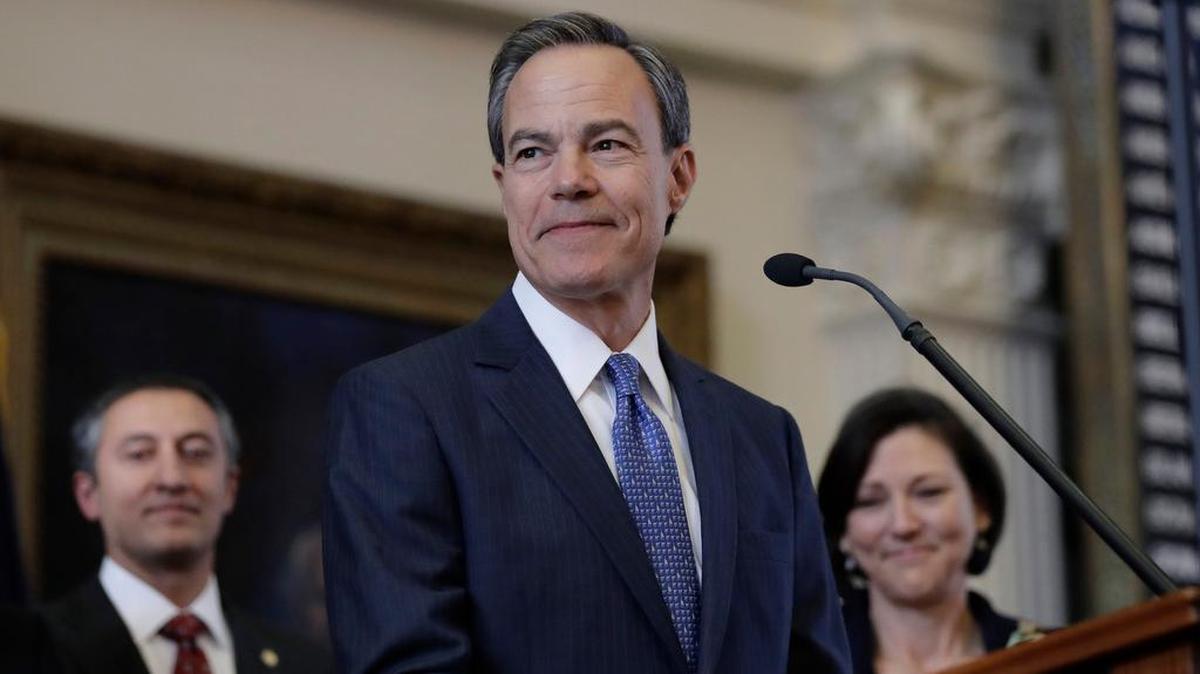 Texas Speaker of the House Joe Straus, R-San Antonio, stands before the opening of the 85th Texas Legislative session in the house chambers at the Texas State Capitol after he was re-elected for a fifth consecutive term, Tuesday, Jan. 10, 2017, in Austin, Texas.