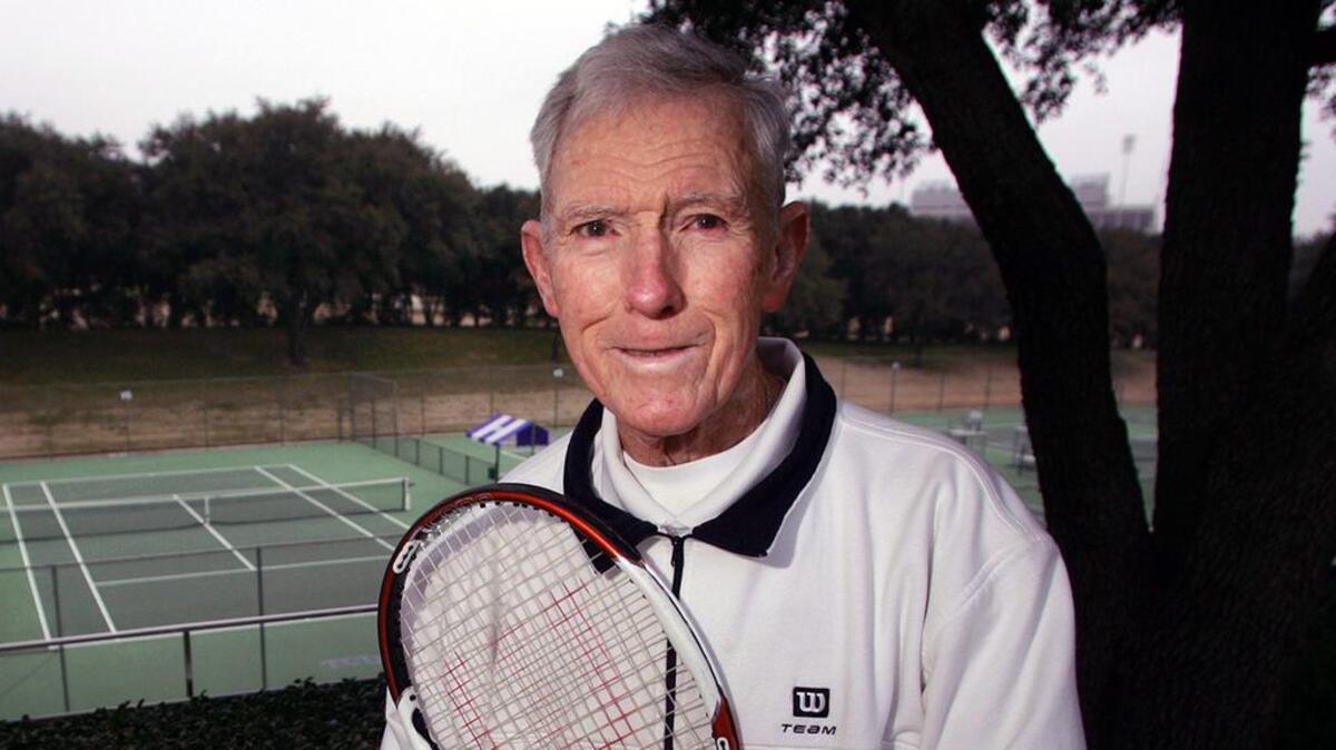 TCU tennis legend Tut Bartzen